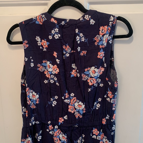 Old navy floral tired dress - Picture 4 of 4